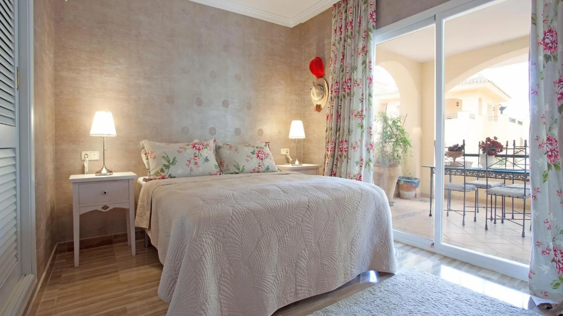 Charming Apartment With Pool Marbella 0*,  Spain